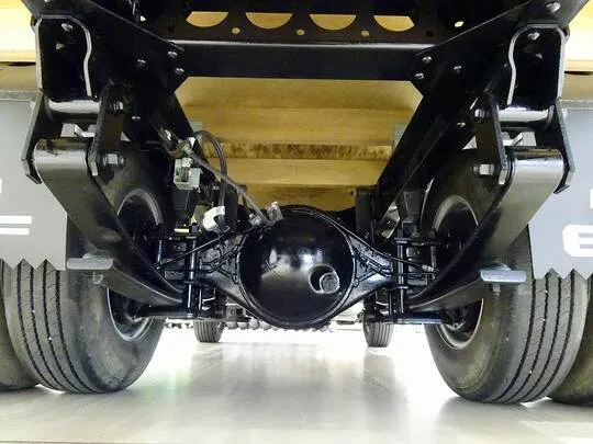 エルフ 2t FFL 標準 平ボデー 総重量5t未満