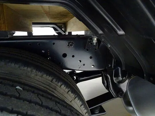 エルフ 2t FFL 標準 平ボデー 総重量5t未満