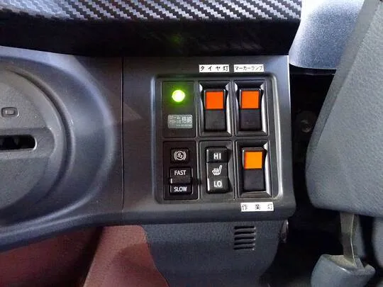 レンジャー 4.2t 増トン 標準ベッド付 アルミブロック タダノ4段クレーン付 240ps