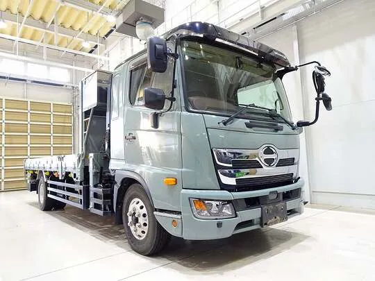 レンジャー 4.2t 増トン 標準ベッド付 アルミブロック タダノ4段クレーン付 240ps