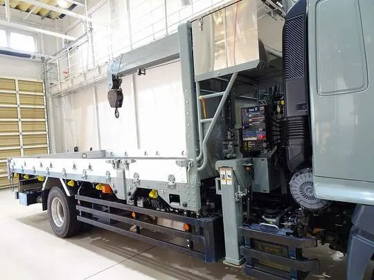 レンジャー 4.2t 増トン 標準ベッド付 アルミブロック タダノ4段クレーン付 240ps