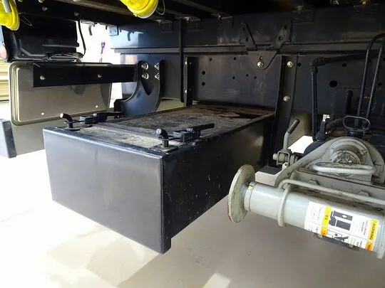 レンジャー 4.2t 増トン 標準ベッド付 アルミブロック タダノ4段クレーン付 240ps