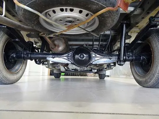 ライトエーストラック DX 0.75t 4WD Sタイヤ 平ボデー ガソリン