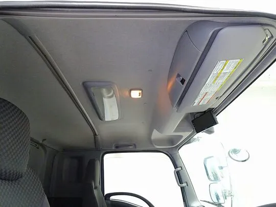 フォワード 2.9t ワイドベッド付 アルミウイング 210ps