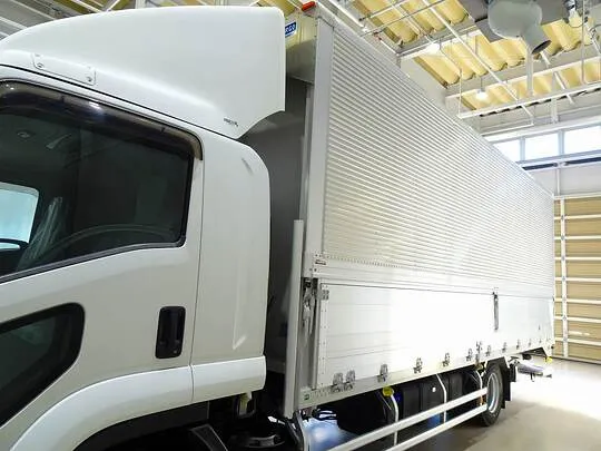 フォワード 2.25t ワイドベッド付 アルミウイング 格納ゲート付 リアエアサス 210ps