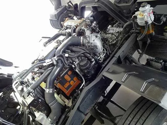 フォワード 2.25t ワイドベッド付 アルミウイング 格納ゲート付 リアエアサス 210ps