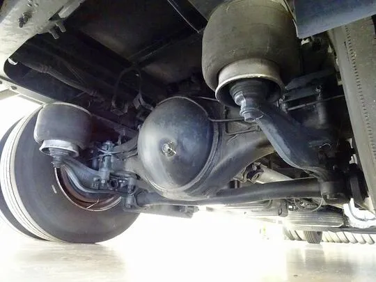 フォワード 2.25t ワイドベッド付 アルミウイング 格納ゲート付 リアエアサス 210ps