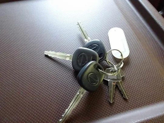 レンジャー 2.2t ワイドベッド付 アルミウイング 格納ゲート付 リアエアサス 未使用車 240ps