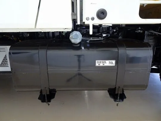 キャンター 1.45t 4WD 全低床 Wタイヤ Wキャブ