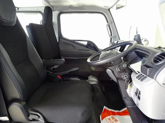 キャンター 1.45t 4WD 全低床 Wタイヤ Wキャブ