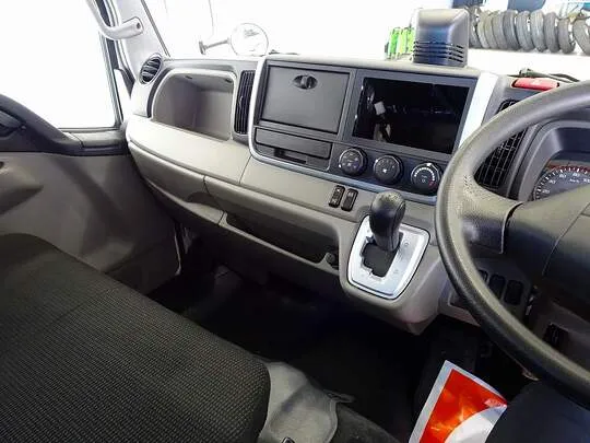 キャンター 1.45t 4WD 全低床 Wタイヤ Wキャブ