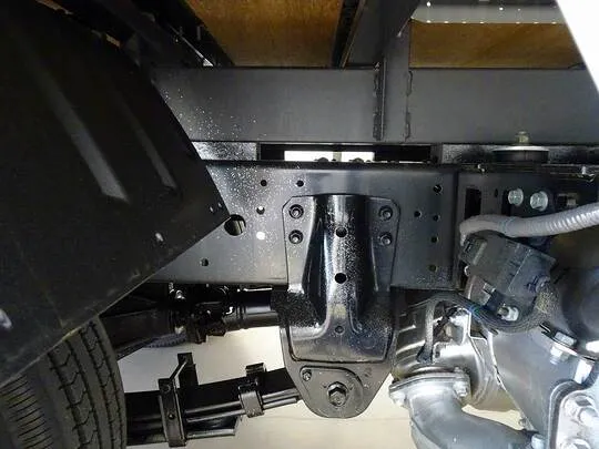 ダイナ 2t FJL 標準セミロング アルミバン 総重量5t未満