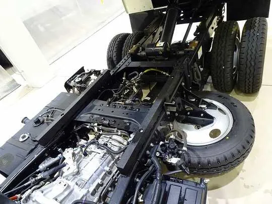 デュトロ 2t FJL 支柱レス強化ダンプ 未使用車