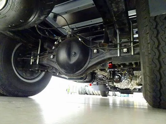 デュトロ 3t 4WD 高床 ワイドロング ユニック4段クレーン付 未使用車