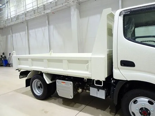 デュトロ 2.75t 4No. 4WD FJL 強化ダンプ 未使用車
