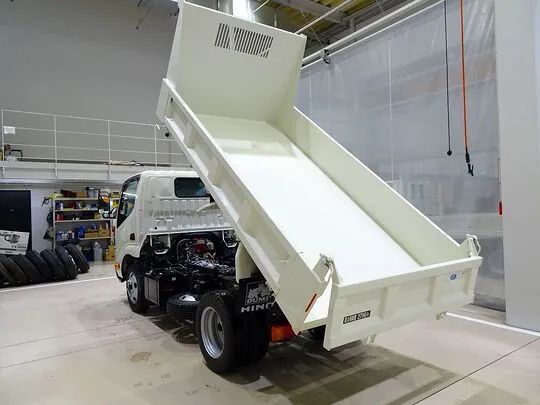 デュトロ 2.75t 4No. 4WD FJL 強化ダンプ 未使用車