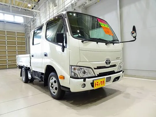 ダイナ 1.25t 4WD FJL Wタイヤ Wキャブ 未使用車