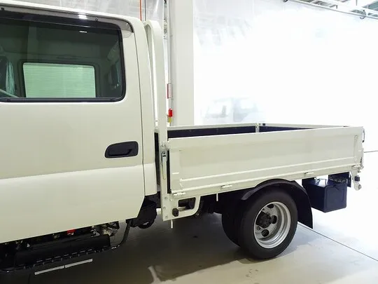 ダイナ 1.25t 4WD FJL Wタイヤ Wキャブ 未使用車