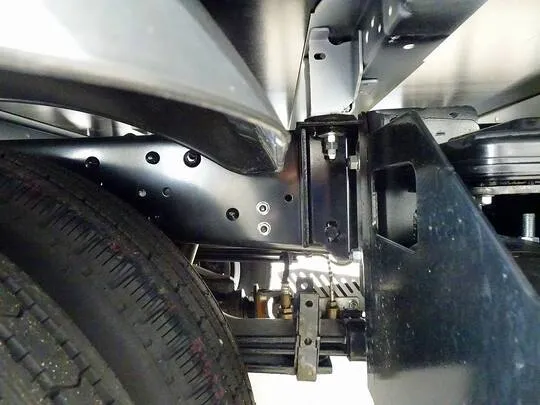 ダイナ 1.25t 4WD FJL Wタイヤ Wキャブ 未使用車