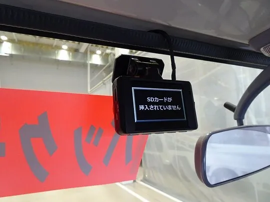 エルフ 1.5t FFL Wタイヤ 平ボデー