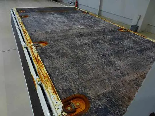 エルフ 1.5t FFL Wタイヤ 平ボデー