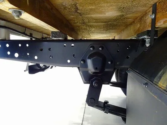 エルフ 1.5t FFL Wタイヤ 平ボデー