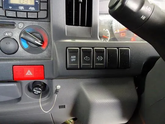 エルフ 2t FFL 標準 平ボデー 総重量5t未満