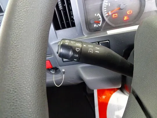 エルフ 2t FFL 標準 平ボデー 総重量5t未満