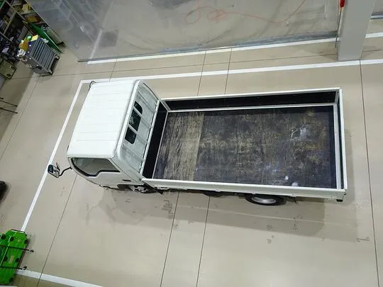 エルフ 2t FFL 標準 平ボデー 総重量5t未満