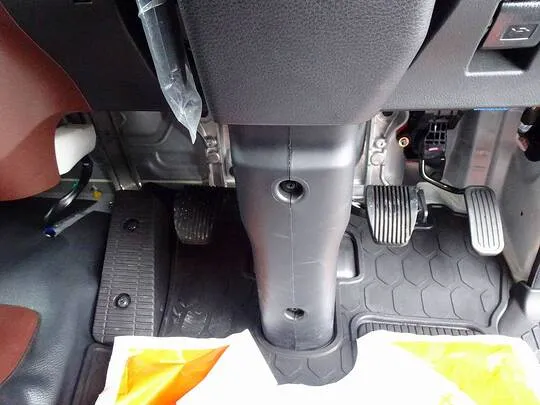 レンジャー 3.2t 標準ベッド付 深ダンプ 210ps