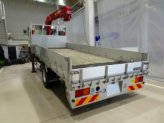 フォワード 4.7t 増トン 標準ベッド付 ユニック4段セルフクレーン付 ps