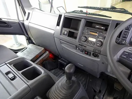 フォワード 4.7t 増トン 標準ベッド付 ユニック4段セルフクレーン付 ps