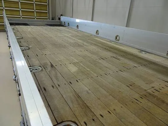 フォワード 4.7t 増トン 標準ベッド付 ユニック4段セルフクレーン付 ps