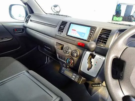 レジアスエースバン DX 1t 4WD 2人乗り 4ドア 中温冷凍車