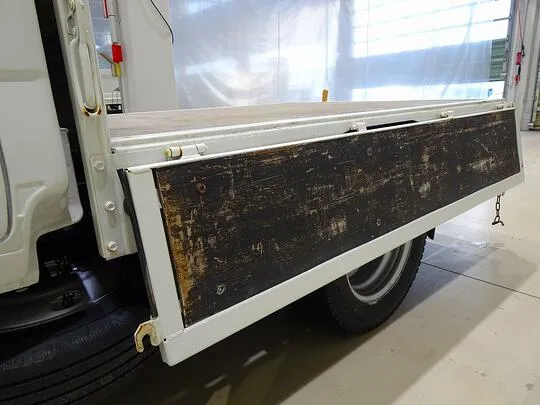 エルフ 2t 4WD FFL 標準 Wキャブ 総重量5t未満