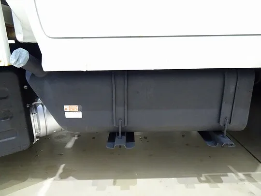 エルフ 2t 4WD FFL 標準 Wキャブ 総重量5t未満