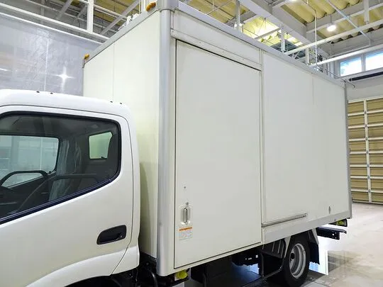 デュトロ 2t FJL 標準セミロング パネルバン 総重量5t未満