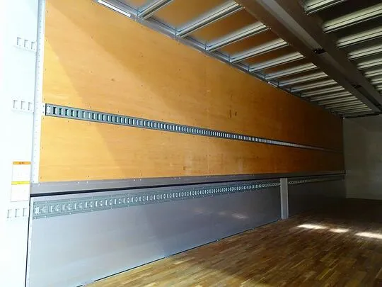 プロフィア 13.8t 4軸 アルミウイング リアエアサス 380ps