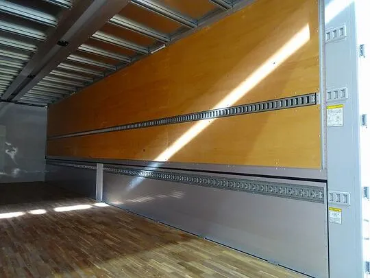 プロフィア 13.8t 4軸 アルミウイング リアエアサス 380ps