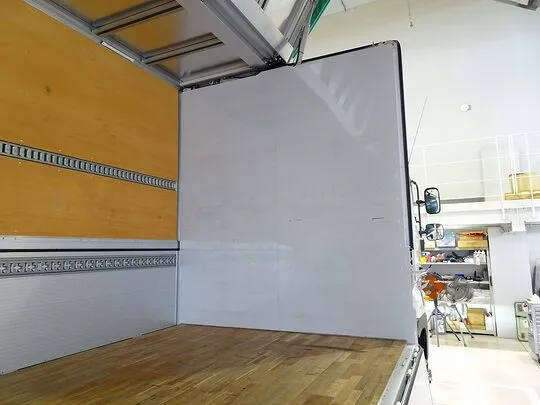 プロフィア 13.8t 4軸 アルミウイング リアエアサス 380ps