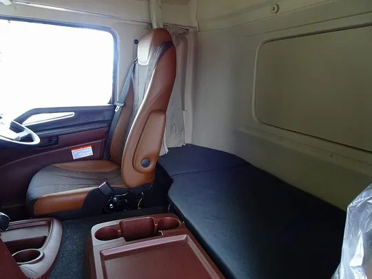 プロフィア 13.8t 4軸 アルミウイング リアエアサス 380ps