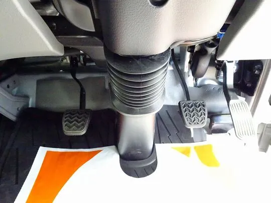 デュトロ 3.5t FJL ワイド超ロング 2段折れ式垂直P/G付 未使用車