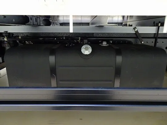 デュトロ 3.5t FJL ワイド超ロング 2段折れ式垂直P/G付 未使用車