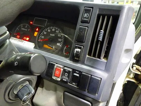 エルフ 1.75t 4WD FFL 標準 Wキャブ/2段折れ式アーム式PG付 総重量5t未満