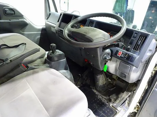 エルフ 1.75t 4WD FFL 標準 Wキャブ/2段折れ式アーム式PG付 総重量5t未満