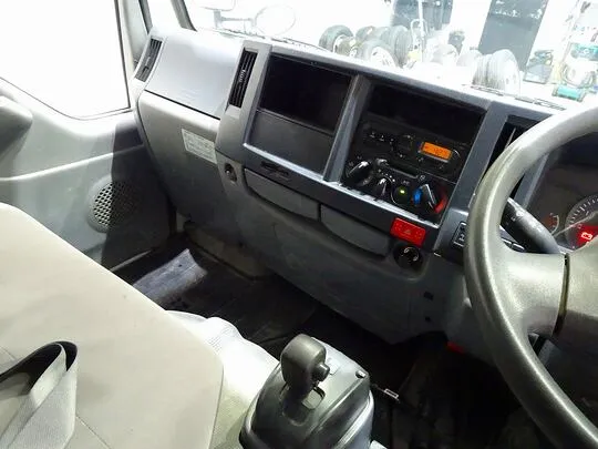 エルフ 1.75t 4WD FFL 標準 Wキャブ/2段折れ式アーム式PG付 総重量5t未満