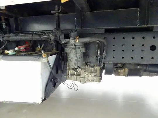 デュトロ 2t FJL 標準 アルミバン