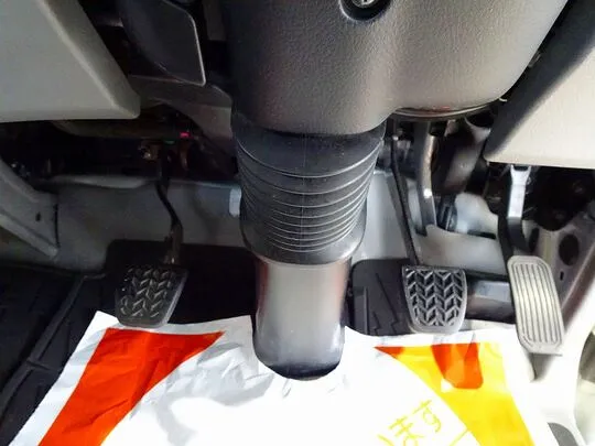 デュトロ 2t 4WD FJL 標準 平ボデー