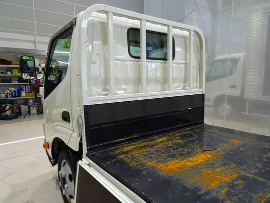 デュトロ 2t 4WD FJL 標準 平ボデー