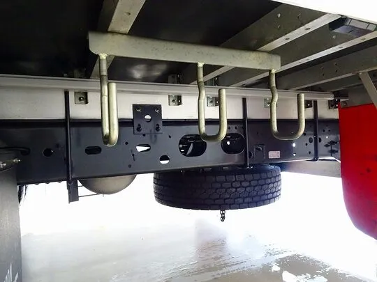 フォワード 2.85t ワイドベッド付 アルミウイング リアエアサス 240ps